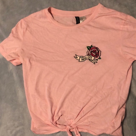 (xs) tied tee from h&m - Picture 1 of 3